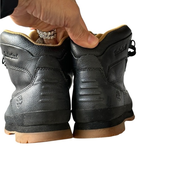 Timberland Kids Black and Tan Boots - Picture 8 of 10